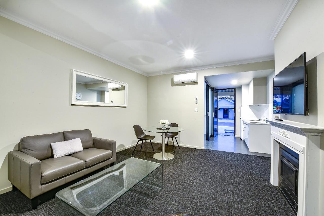 Aloha Central Premium Studios Mount Gambier Exteriér fotografie